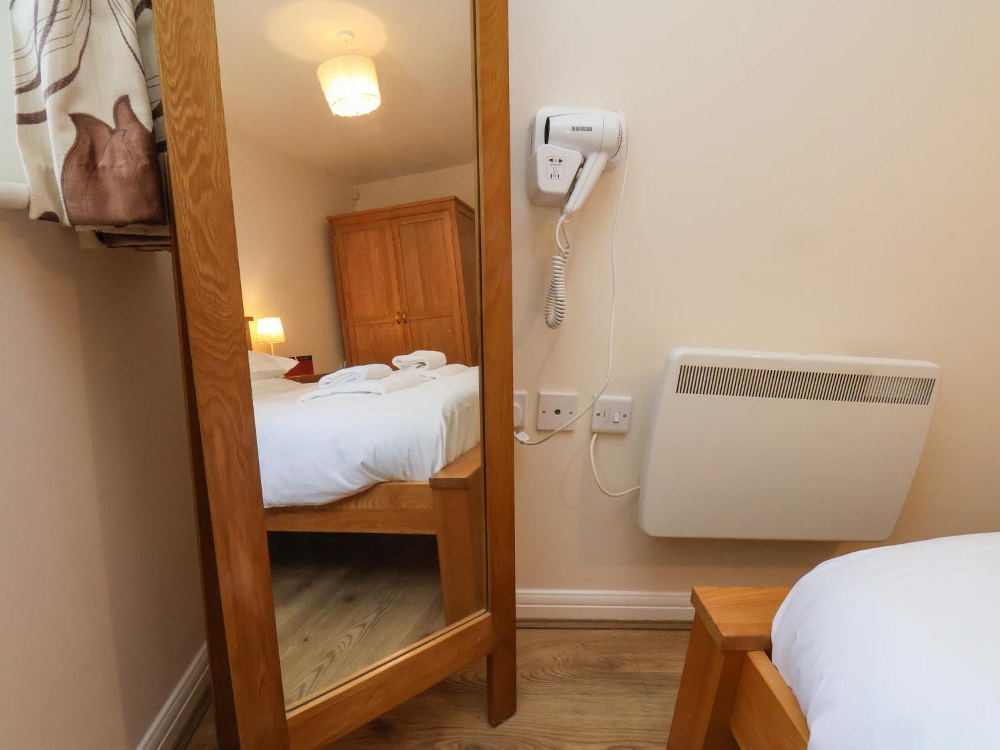 Cadliam Apartment Whitby Ngoại thất bức ảnh