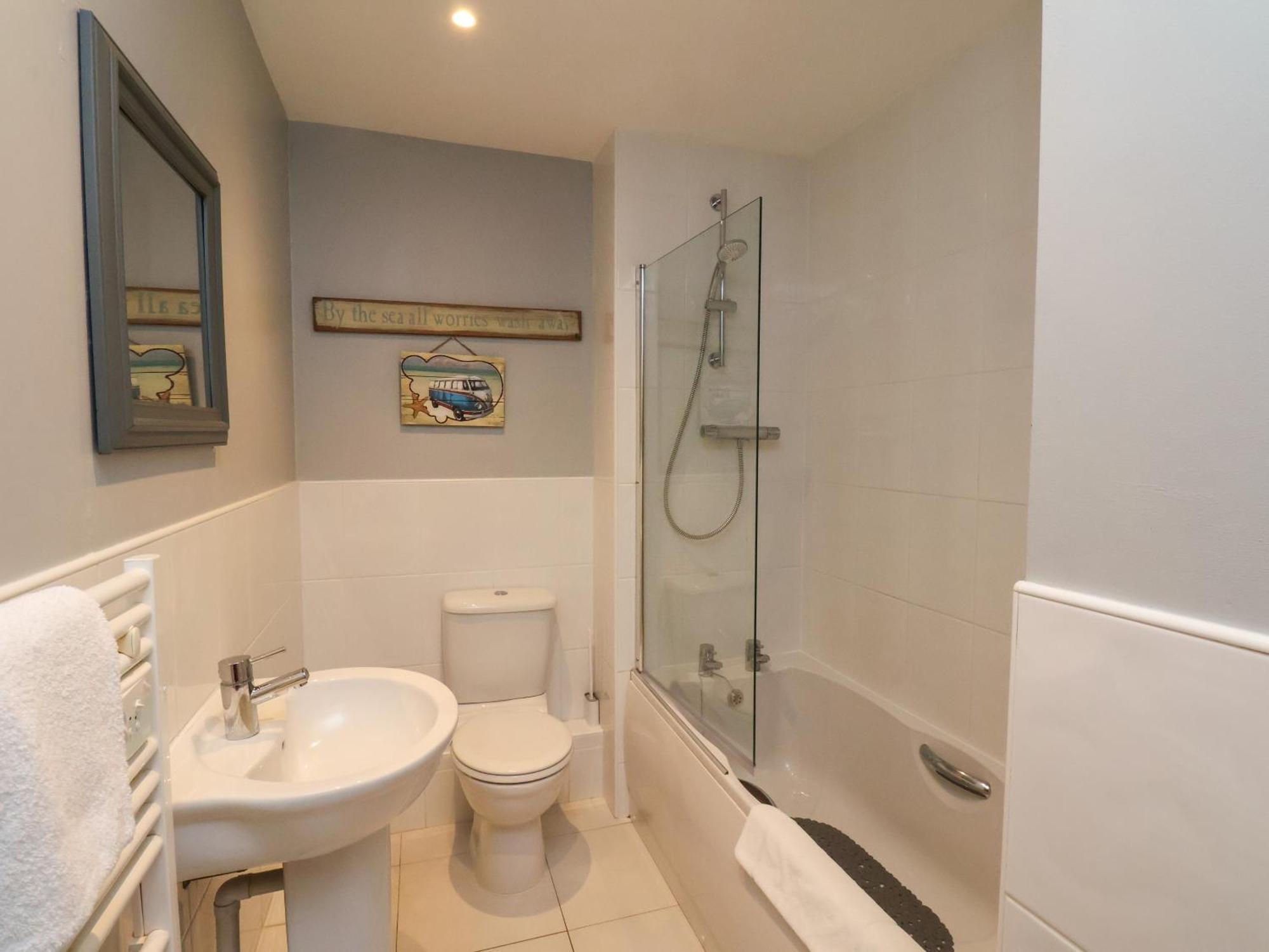 Cadliam Apartment Whitby Ngoại thất bức ảnh